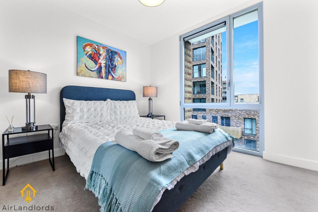 Exclusive 3 Bed 3Bath Penthouse Near Canary Wharf Londres Extérieur photo